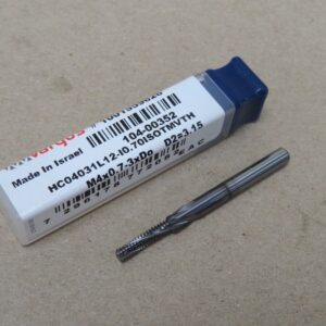 Metric Carbide Thread Mill VARGUS M4 x 0.7 Helical Flute With Axial Coolant