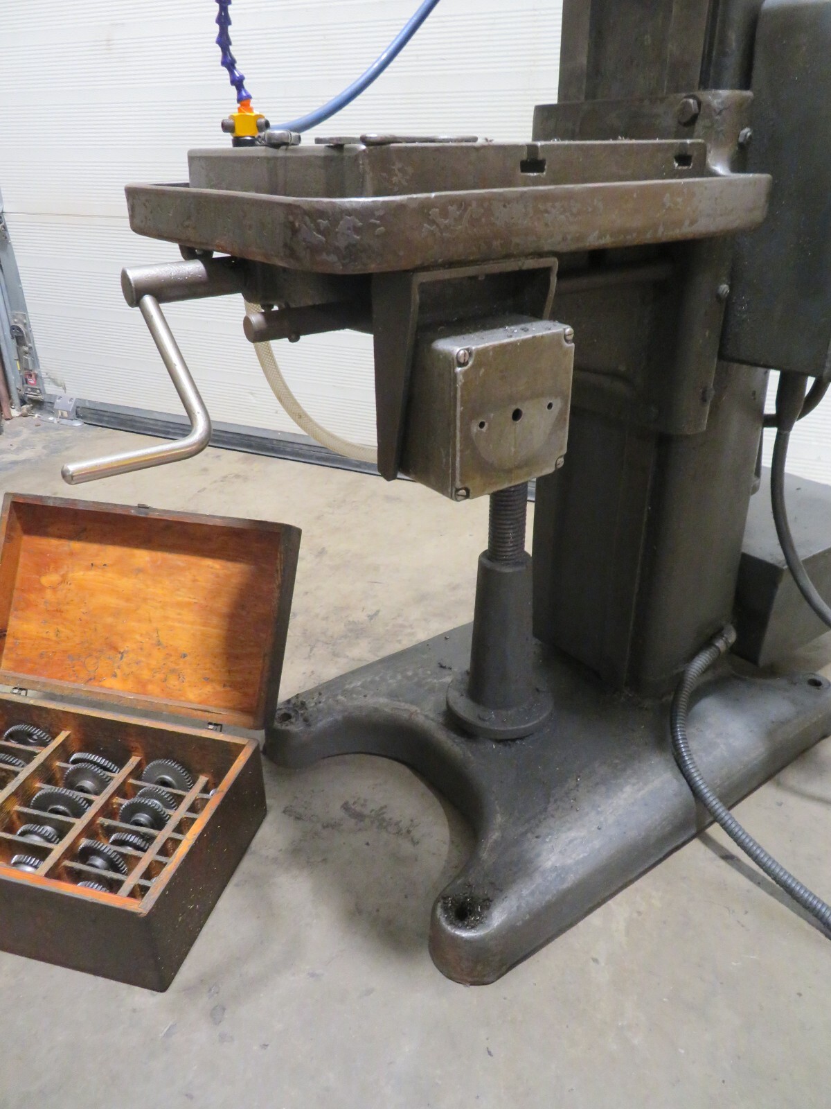 Alfred Herbert No.2 Flash Tapping Machine 3 Phase With Coolant & Change Gears - Image 18